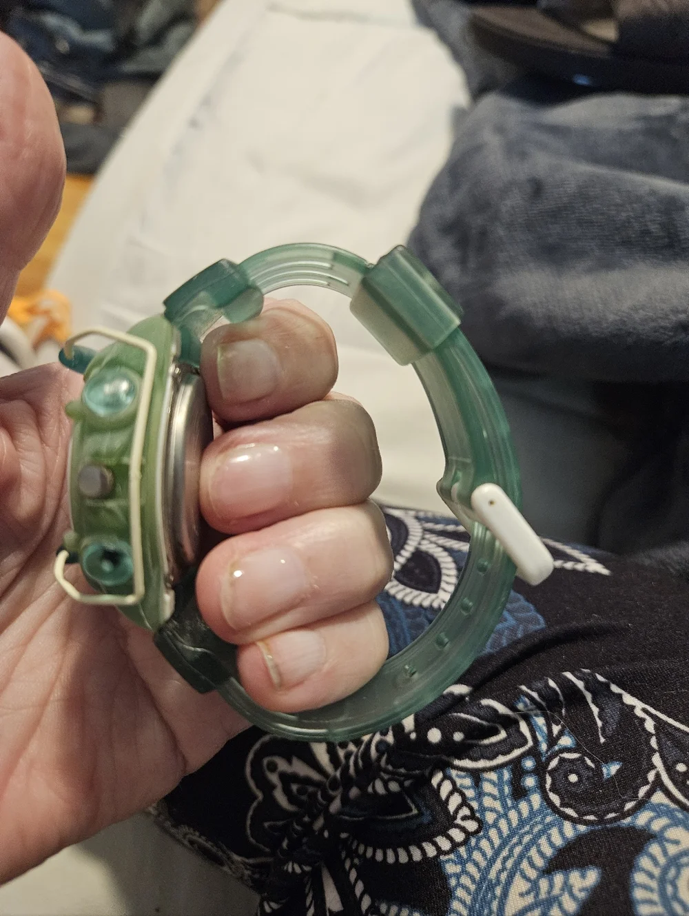 Green Sport Watch - Casual Analog Wearable